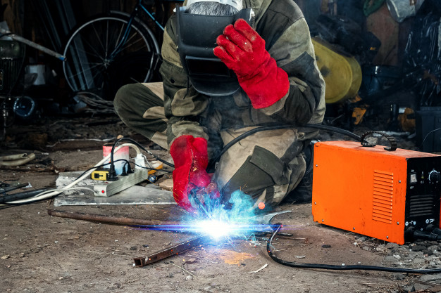 ลวดเชื่อมไฟฟ้าแต่ละขนาดเหมาะกับเหล็กประเภทใด