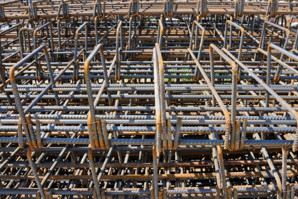 ทำไมซื้อเหล็กเส้นถึงต้องเช็กราคาแบบ Real-Time