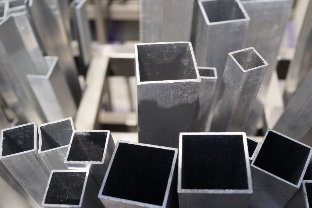 เหล็กกัลวาไนซ์กันสนิมได้